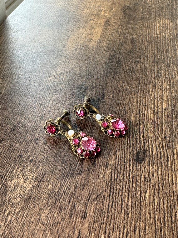 Vintage Czech Pink Rhinestone Screw Back Earrings… - image 5