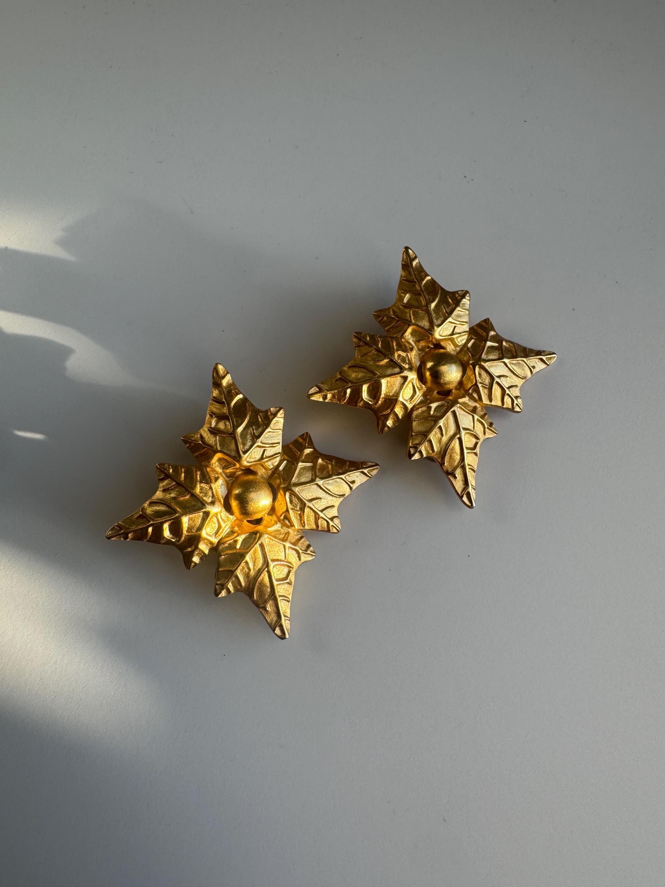Chunky Gold Tone Poinsettia Style Clip On Earrings