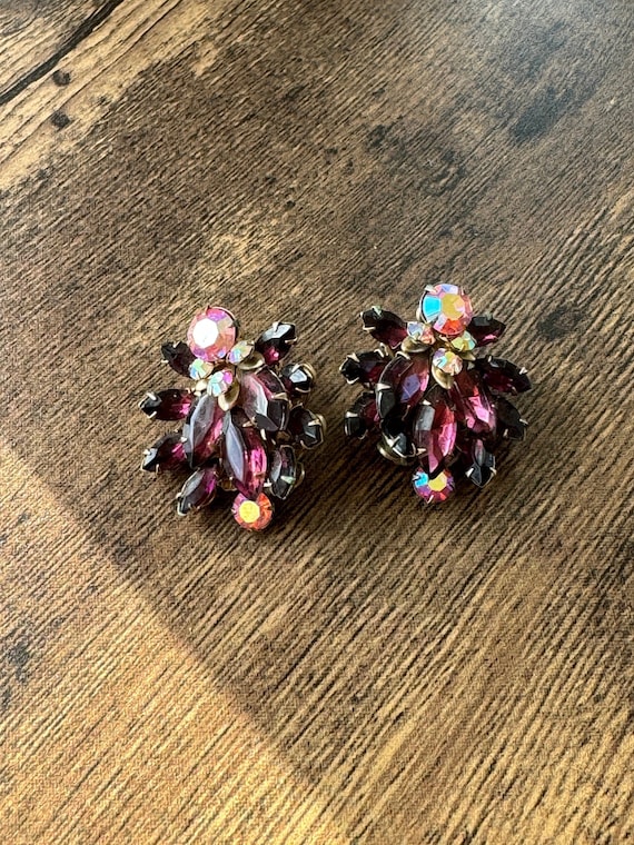 Vintage Swarovski Rhinestone Clip On Earrings | Cl