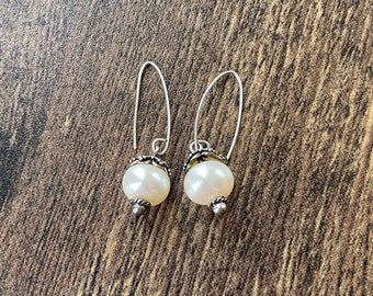 Vintage Silver and Pearl Earrings | Pearl Earrings | Sterling Silver Earrings | Mothers Day Gift | Wedding Jewelry