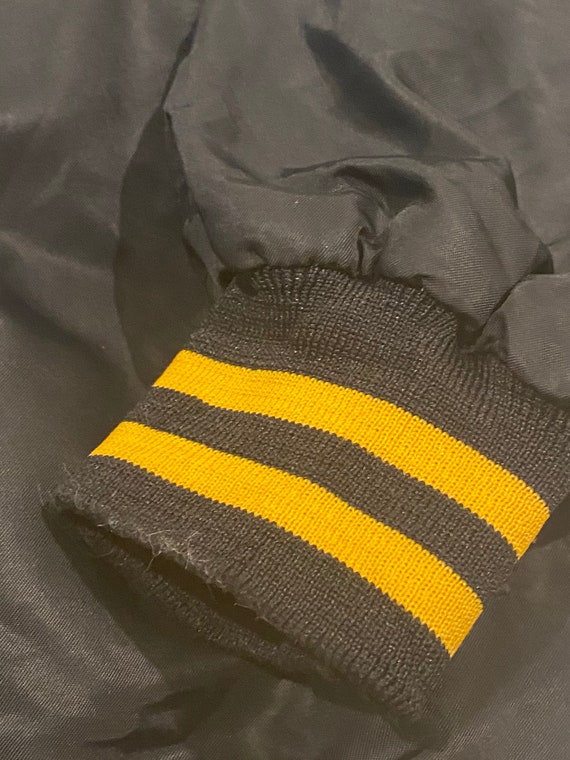 Miller Beer Jacket / Vintage / Miller High Life / Bee… Gem