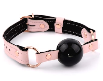 Blush Pink Leder mit Rose Gold Premium Single Strap Ball Knebel - Schwarzer Ball | DDLG Unterwürfige Bondage Fesseln | Ga03PpBlk