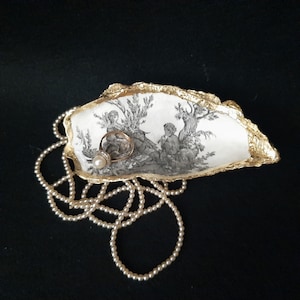 Oyster shells ring holder Shell gift Elegantshells jewelry holder Decoupage oyster shell trinket dishes