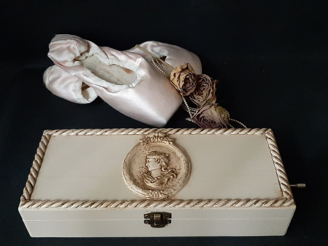 Unique Jewelry Music Box Happy Birthday Song Music Gift Box Etsy