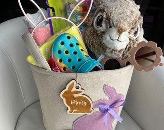 Easter Basket Tag, Easter Bunny, Wooden Ornament, Name Tag, wooden Easter bunny, Personalized, Easter Name Tag, Bunny Tag, Easter Basket