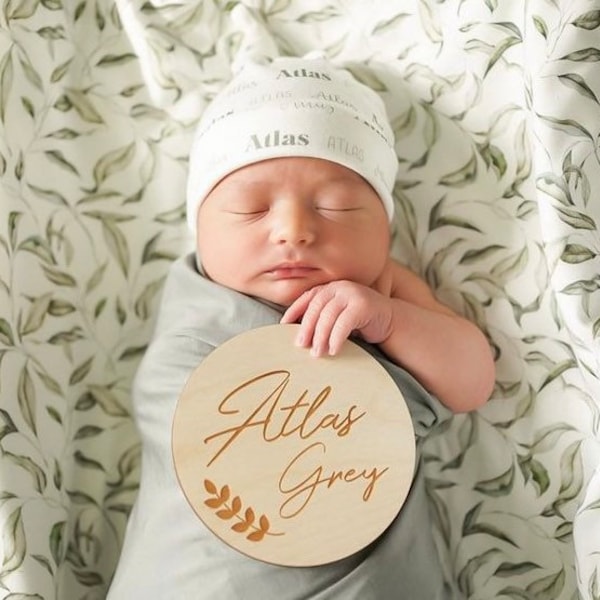 Newborn Name Sign, Baby Name Sign, Newborn Photo Prop, Birth Announcement Sign, Engraved Name sign, Hospital picture, Name announcement sign