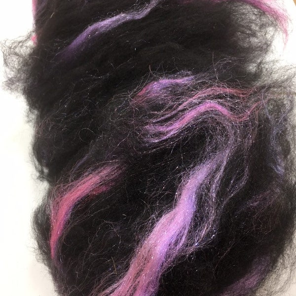 Art batt - natural black alpaca and Firestar