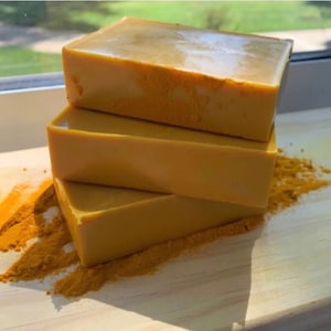 Turmeric Soap, Gentle Bar For Face And Body, All Natural body Cleanser with Refreshing Scent, Organic Tumeric image 2