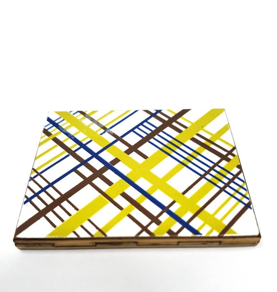 Vintage Elgin Plaid Enamel Compact
