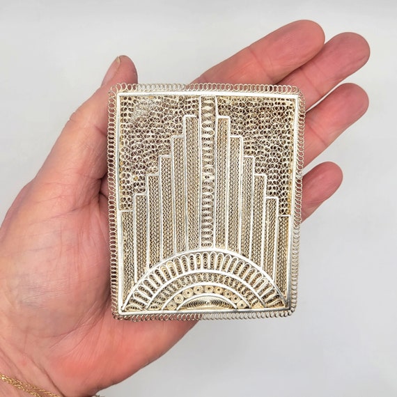 Wowza! Vintage Filigree Silver Cigarette Box/Case - image 3