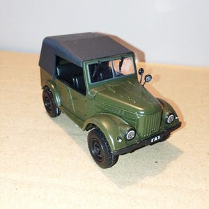 GAZ-69A。ヴィンテージ。コレクターモデル 1/43。子供用車。レア。ミニカー。古い車。デアゴスティーニ