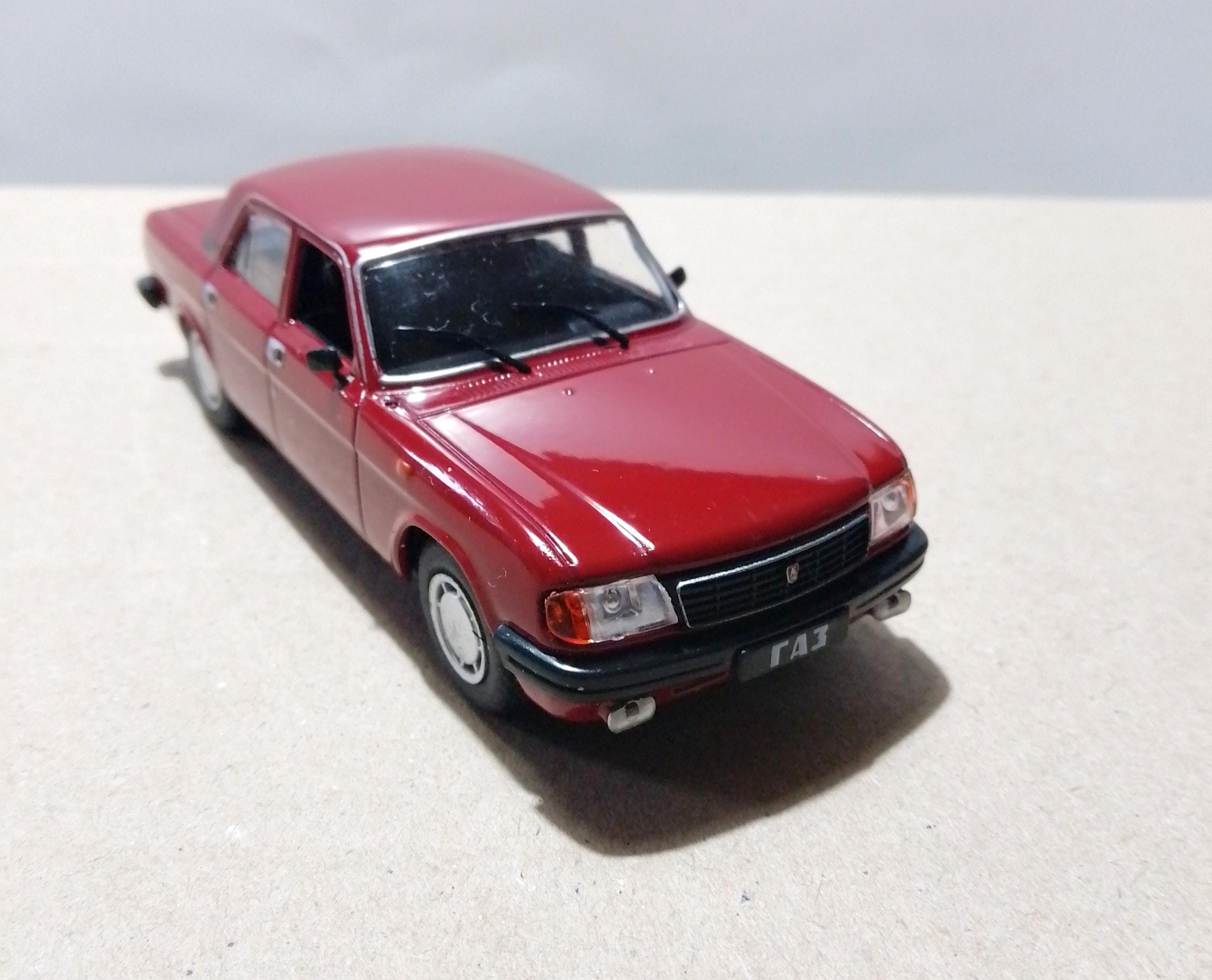 GAZ- 31029 Volga, 1992-1997. Vintage. Collectible model 1/43. Children's car. Rare. Mini car. Old car. DeAGOSTINI