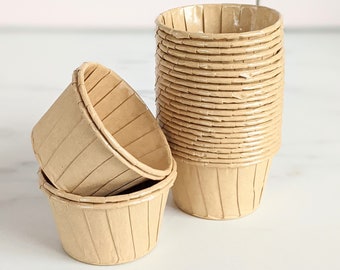 Muffin Papier Cupcake Förmchen Backförmchen, plissierte Manila Mini Backförmchen für verschiedene Veranstaltungen & Partys