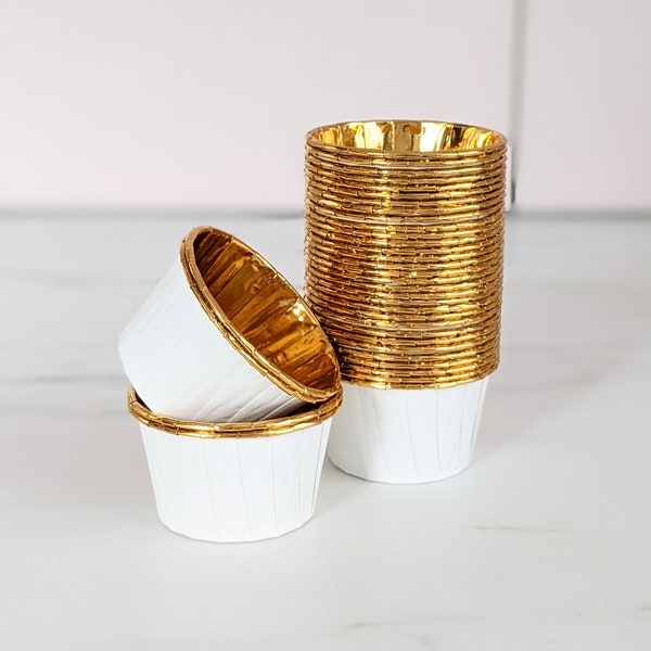 Hochwertige Plissee Weiß und Gold Metallic Folie Chrom Backförmchen Cupcake Fällen Muffin Cups