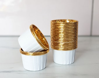 10 Stück Mini Muffin Förmchen, Cupcake Förmchen, Weiß & Gold Metallic Foil Chrom Cupcake Förmchen Backförmchen für Geschenke