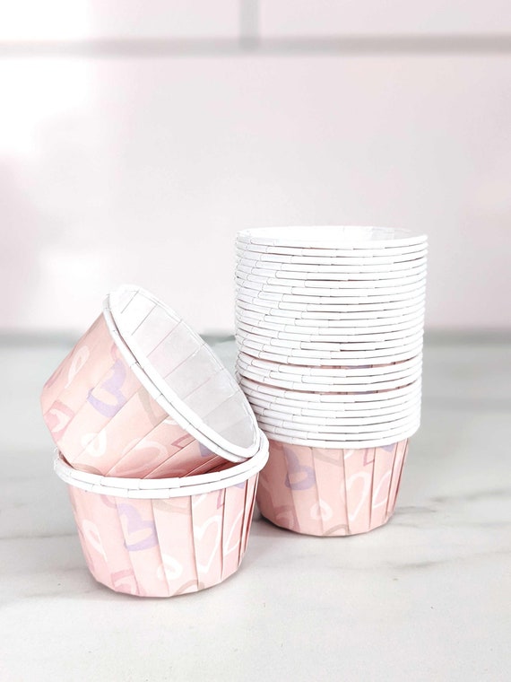 Cupcake Liners Muffin Heart Baking Cups, Pleated Pink Cupcake