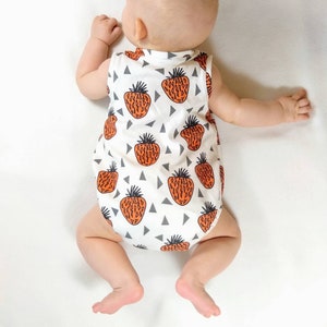 Baby romper sewing pattern, bubble onesie pattern, PDF, baby sunsuit pattern, bodysuit pattern, image 4