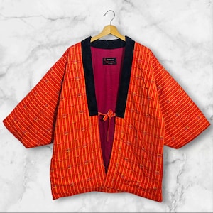 Japanischer Kimono Orange Abstraktes Muster Hanten Gepolsterte Warme Winterjacke Noragi Mantel Strickjacke Kimono Robe Kurzarm