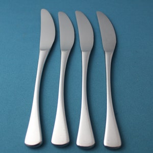 4 Dinner Knives Solid WMF CANNES FESTIVAL Stainless Germany 8 3/8&quot;