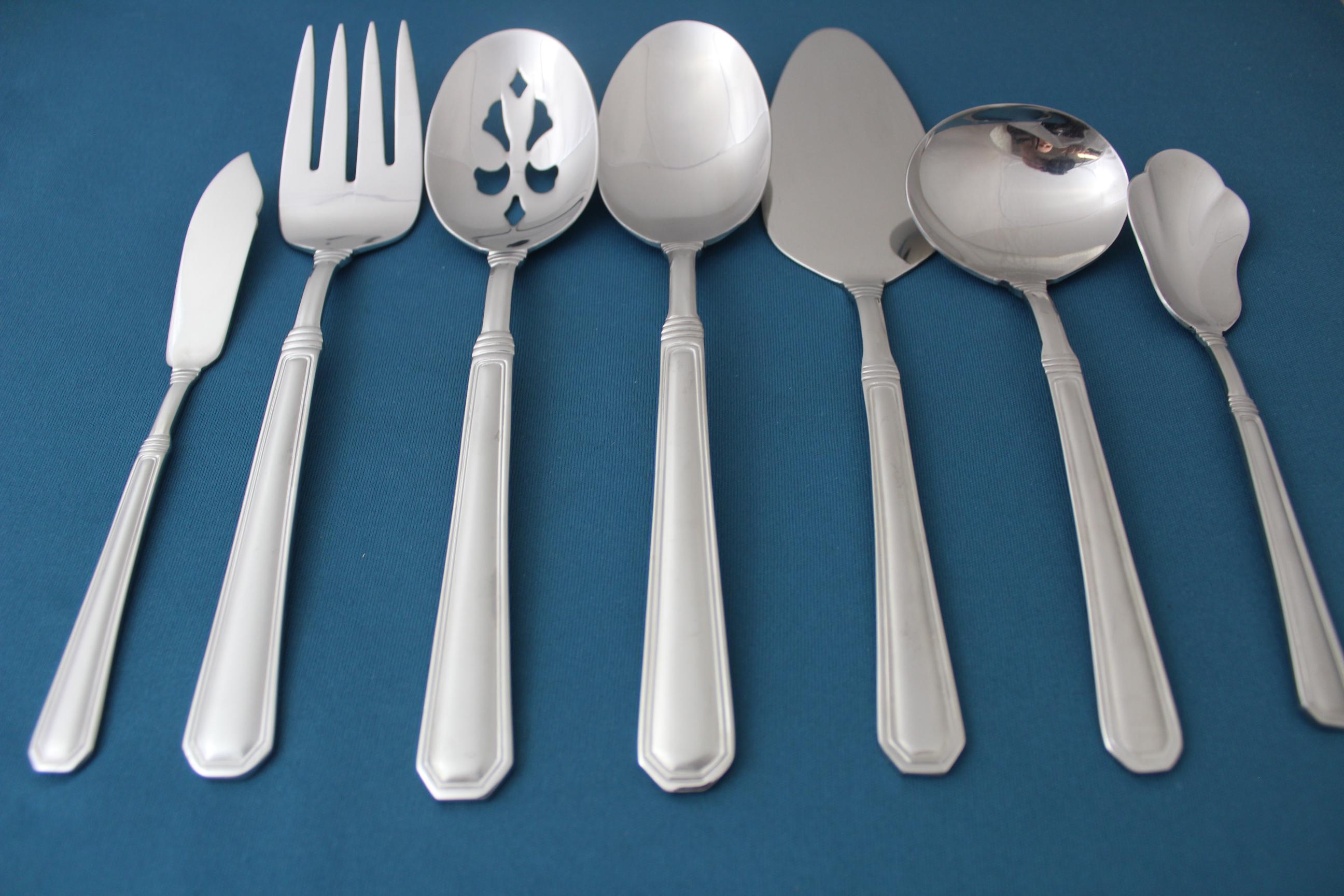 Pfaltzgraff Satin Raleigh Stainless Steel Flatware – 18/8 Quality – Pre-Owned In Great Condition