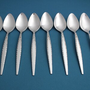 8 Teaspoons Spoons VTG ONEIDA Community VENETIA Stainless 6 1/8"