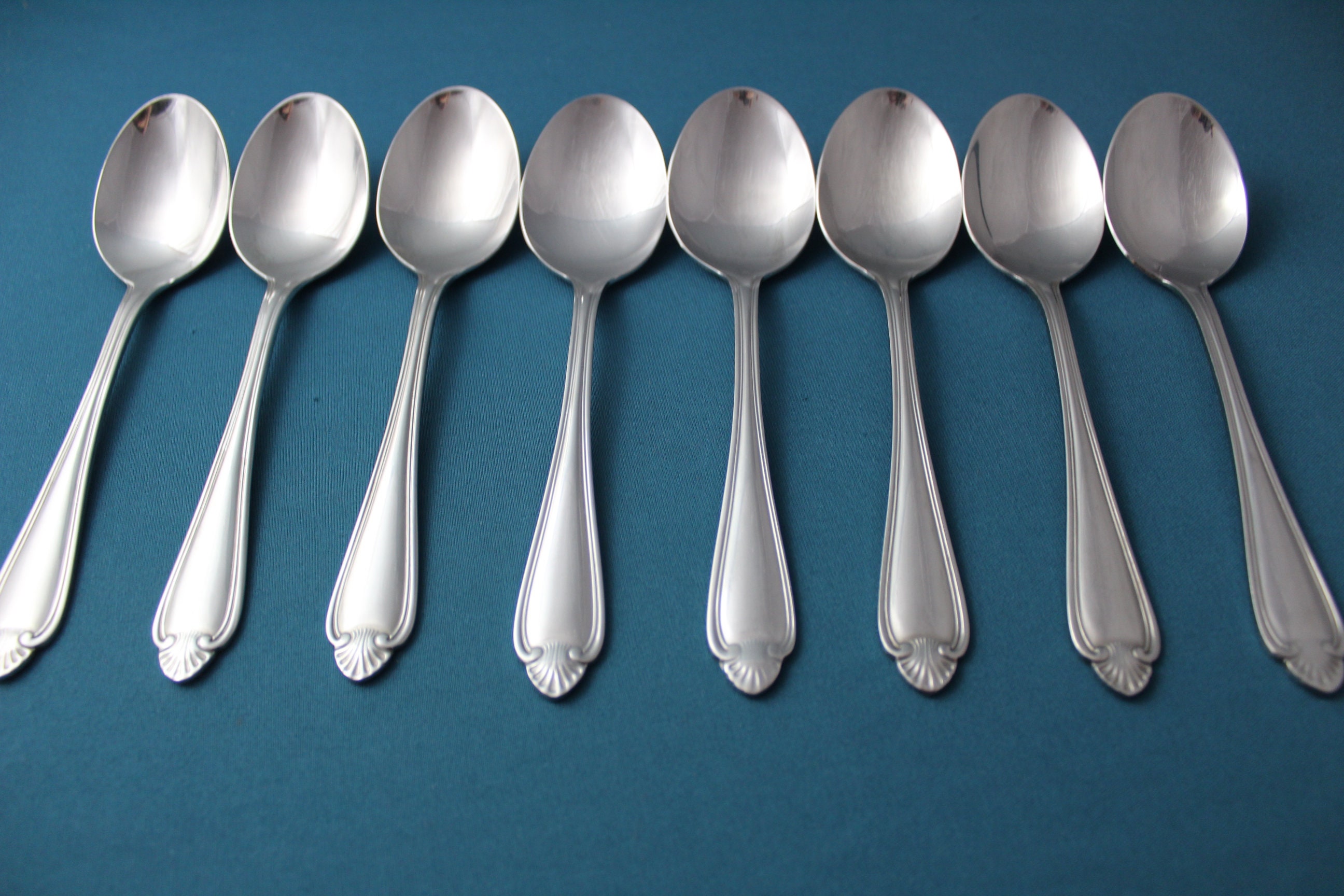 8 Place Oval Soup Spoons Pfaltzgraff BISCAYNE Stainless Korea 6 3