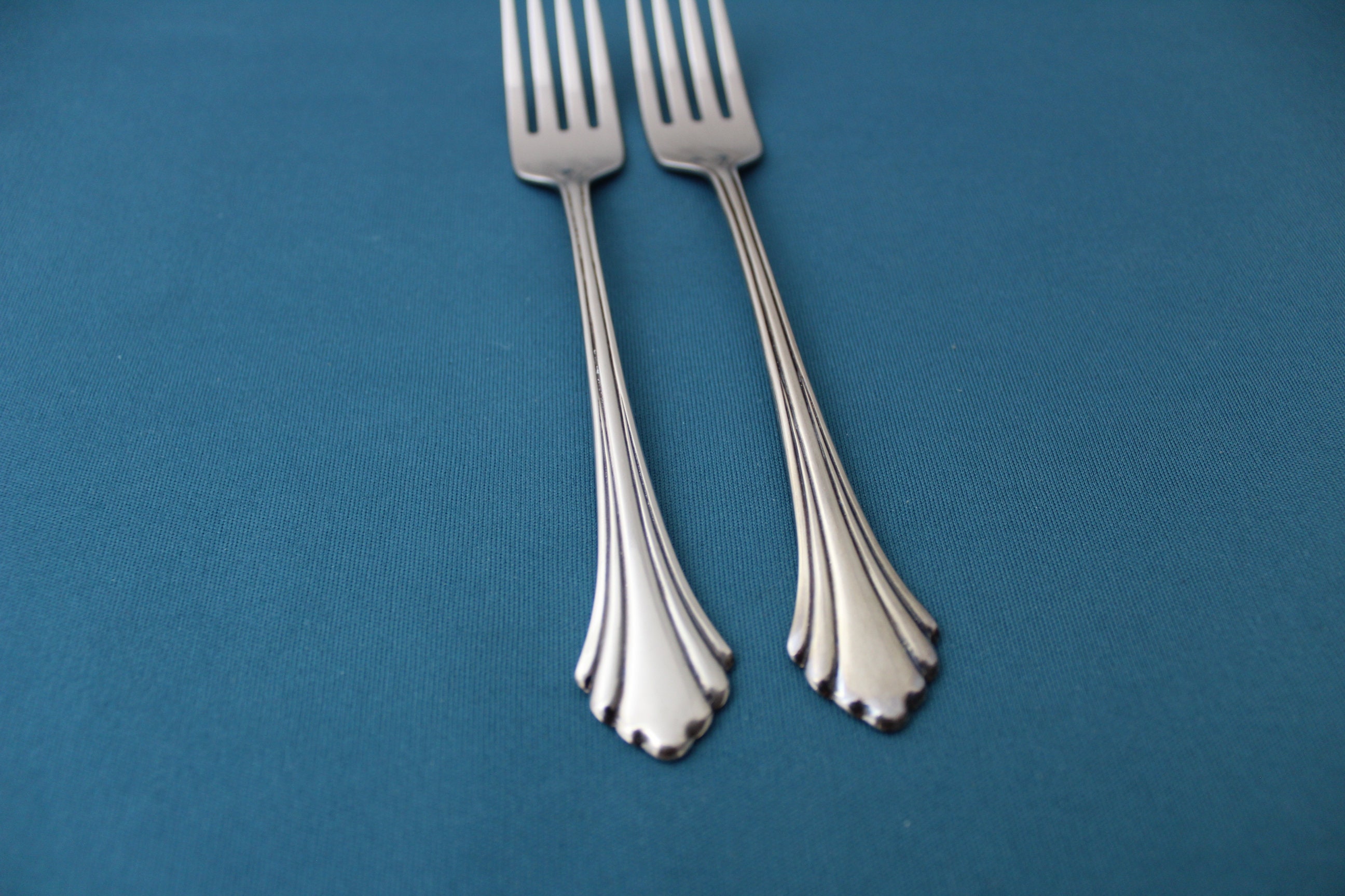 2 Dinner Forks Oneida Distinction REMBRANDT Stainless 7 Etsy