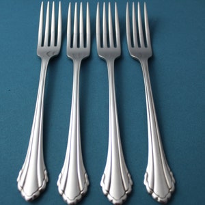 4 Dinner Forks Oneida Community CLARETTE Stainless 7 3/4&quot;