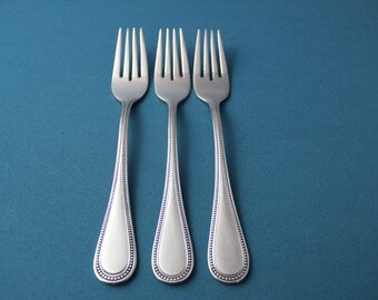 Towle Beaded Antique 18/10 Stainless Steel 7" Salad Fork - Silver, Single Piece