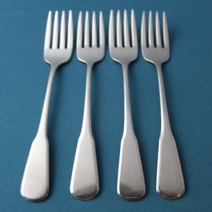 4 Salad Forks Oneida INDEPENDENCE Deluxe Stainless 6 3/4&quot;