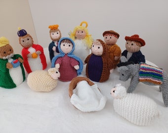 Hand knitted 12 piece nativity