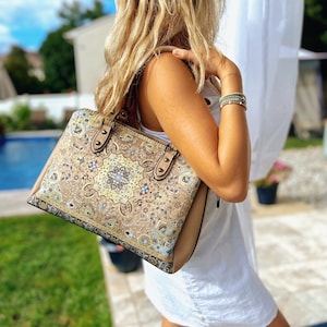 Ręcznie robiona wegańska torba Kilim – stylowa, zrównoważona i boho chic