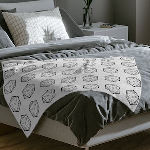 D20 DnD Gaming Blanket 30x40 50x60 60x80 d&d gift dnd gift dnd home decor dnd gifts dnd gifts dungeons dragons d20 gift d20 blanket