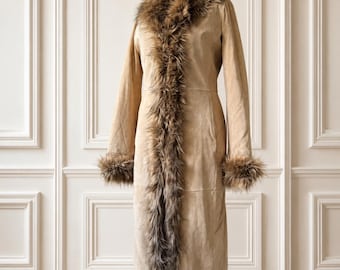 Vintage SO BEAUTIFUL Penny Lane 70s full long coat suede leather coat with dramatic vegan fur Size Small