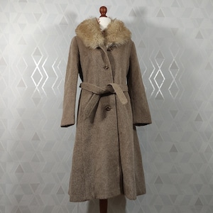 Vintage English 70s Lama Wool Coat with Artificial Fur Collar_