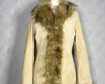 Penny Lane_ inspired 70s coat interestingly stitched groovy full lenth fur coat size s