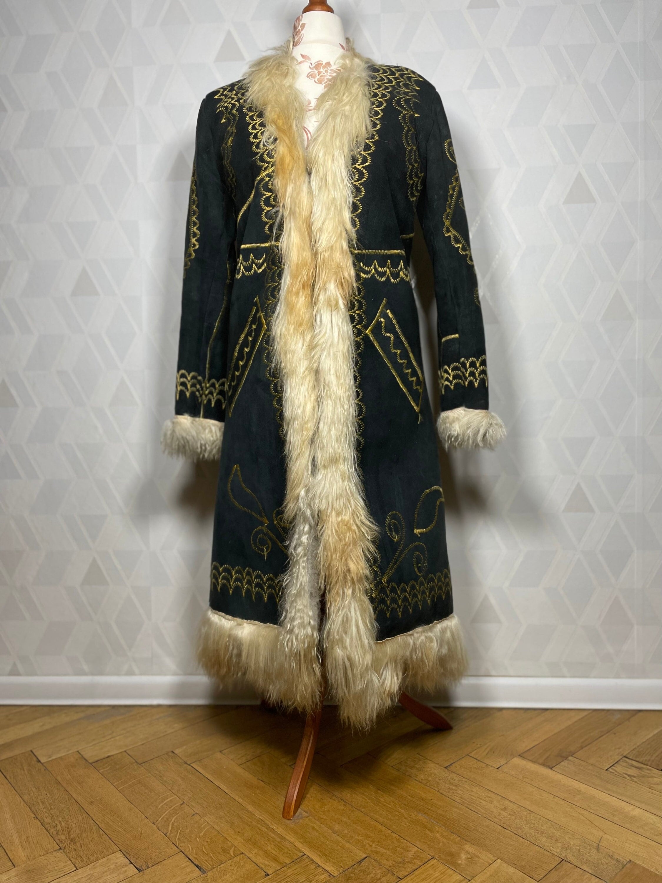 Rare! Magic Afghan Coat From the 1970s, Green With Gold