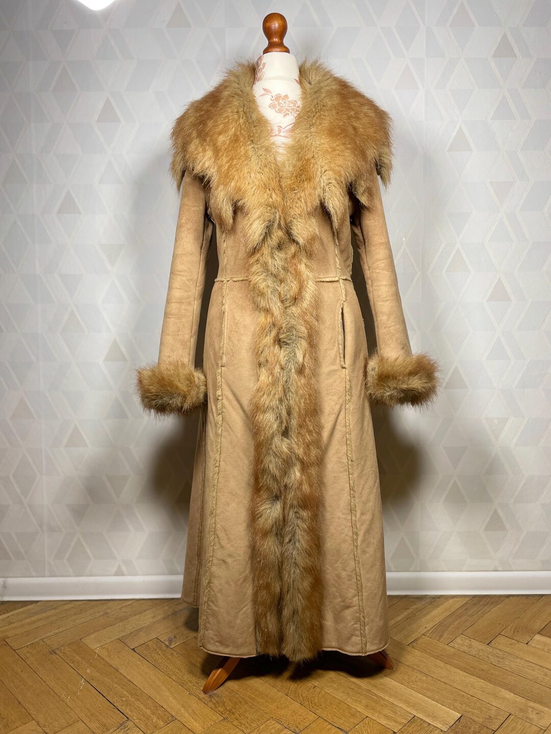 Penny Lane Coat. Insane Beautiful 60s 70s Style Vegan Suede