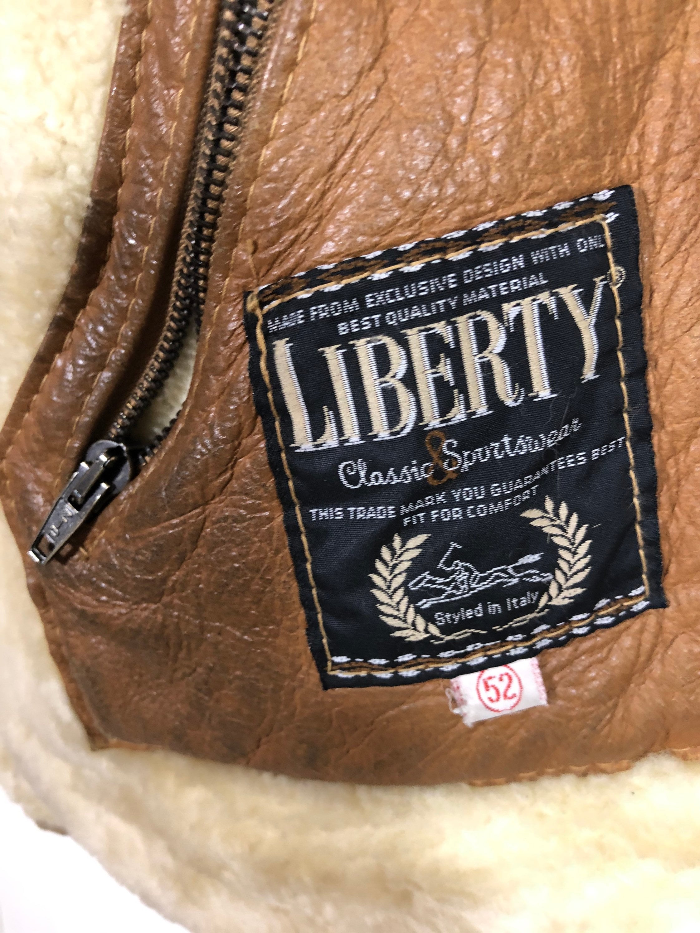 Italian Liberty Styled in Italy Vintage Lambskin Padded Mens