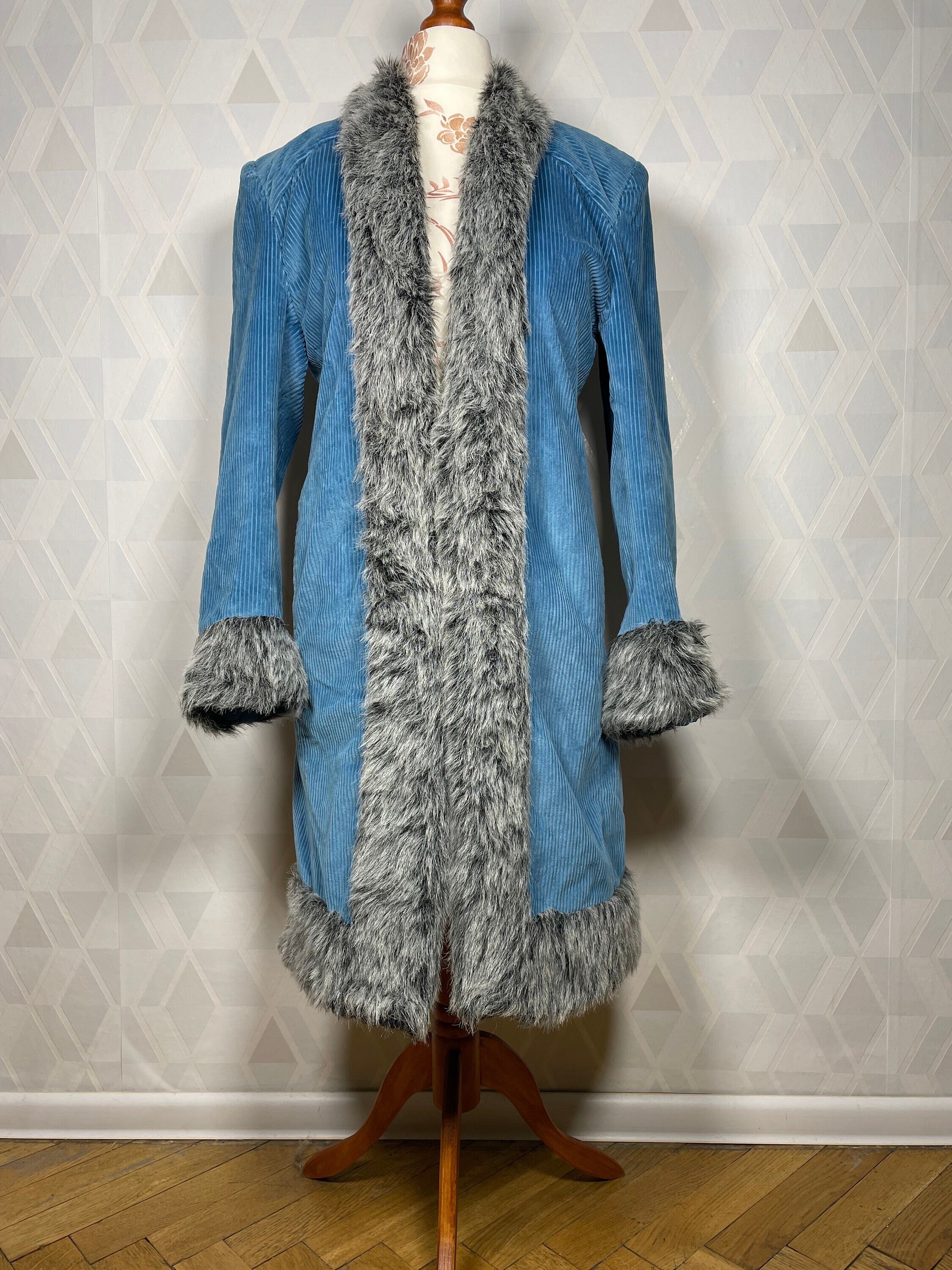 Corduroy Penny Lane Coat With Vegan Fur Trimmed 70s Style Icon