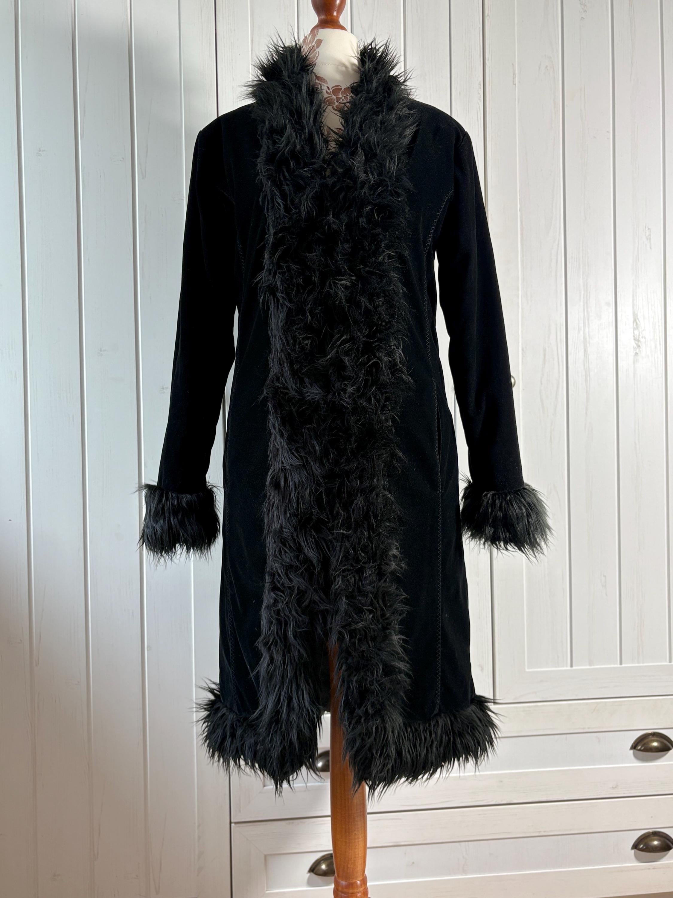 Vintage Witchy Midnight Shadows – Black Velvet Penny Lane Coat