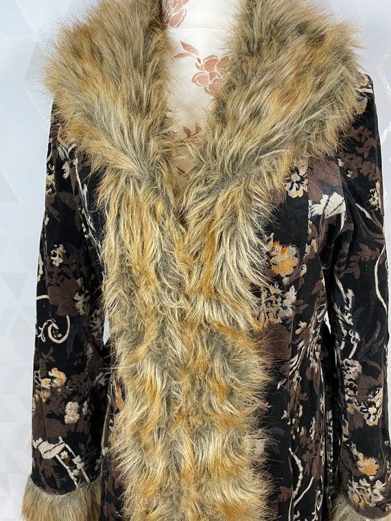 Vintage tapestry faux fur trim vegan coat with beauti… - Gem