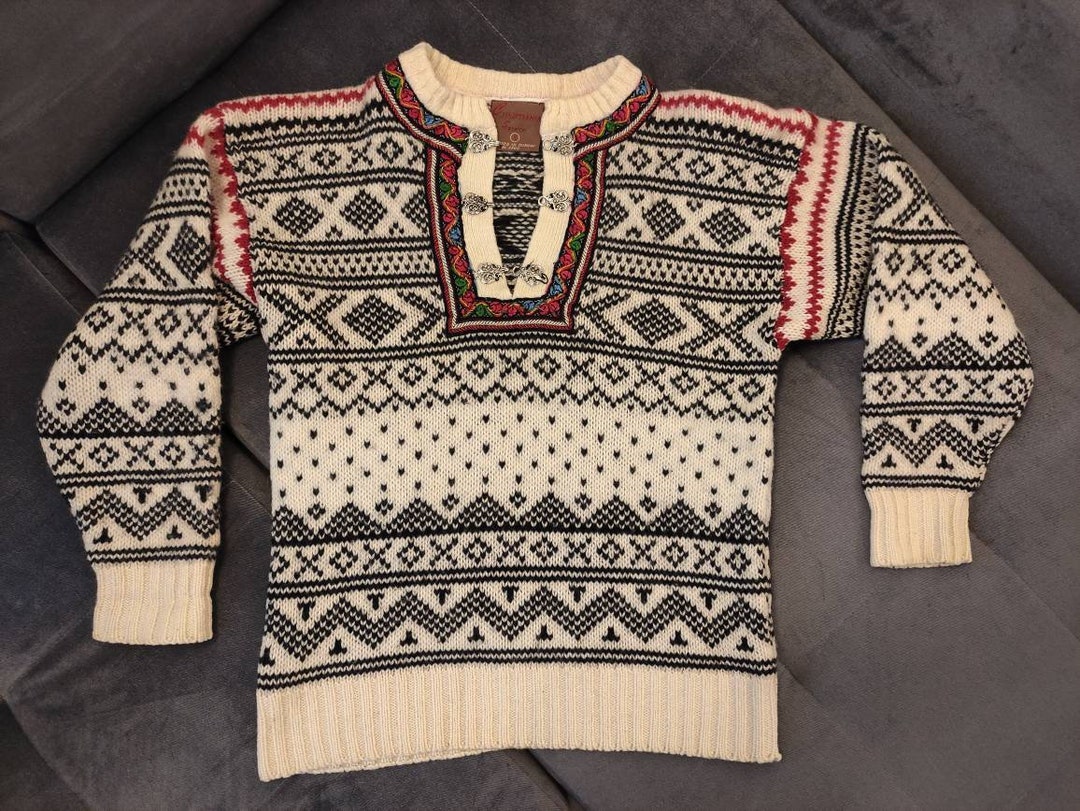 Norwegian wool sweater discount