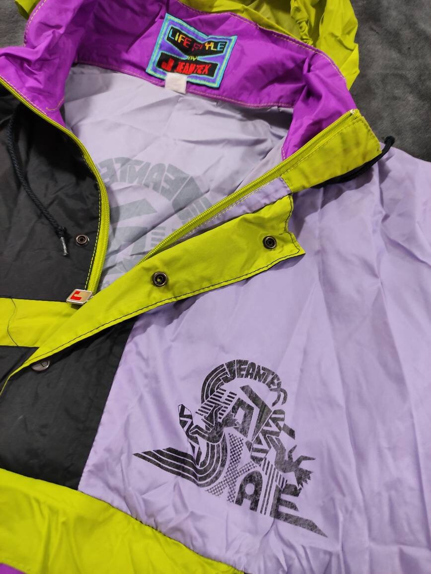 Vintage Life Styled by J Jeantex Skate Windbreaker Jacket
