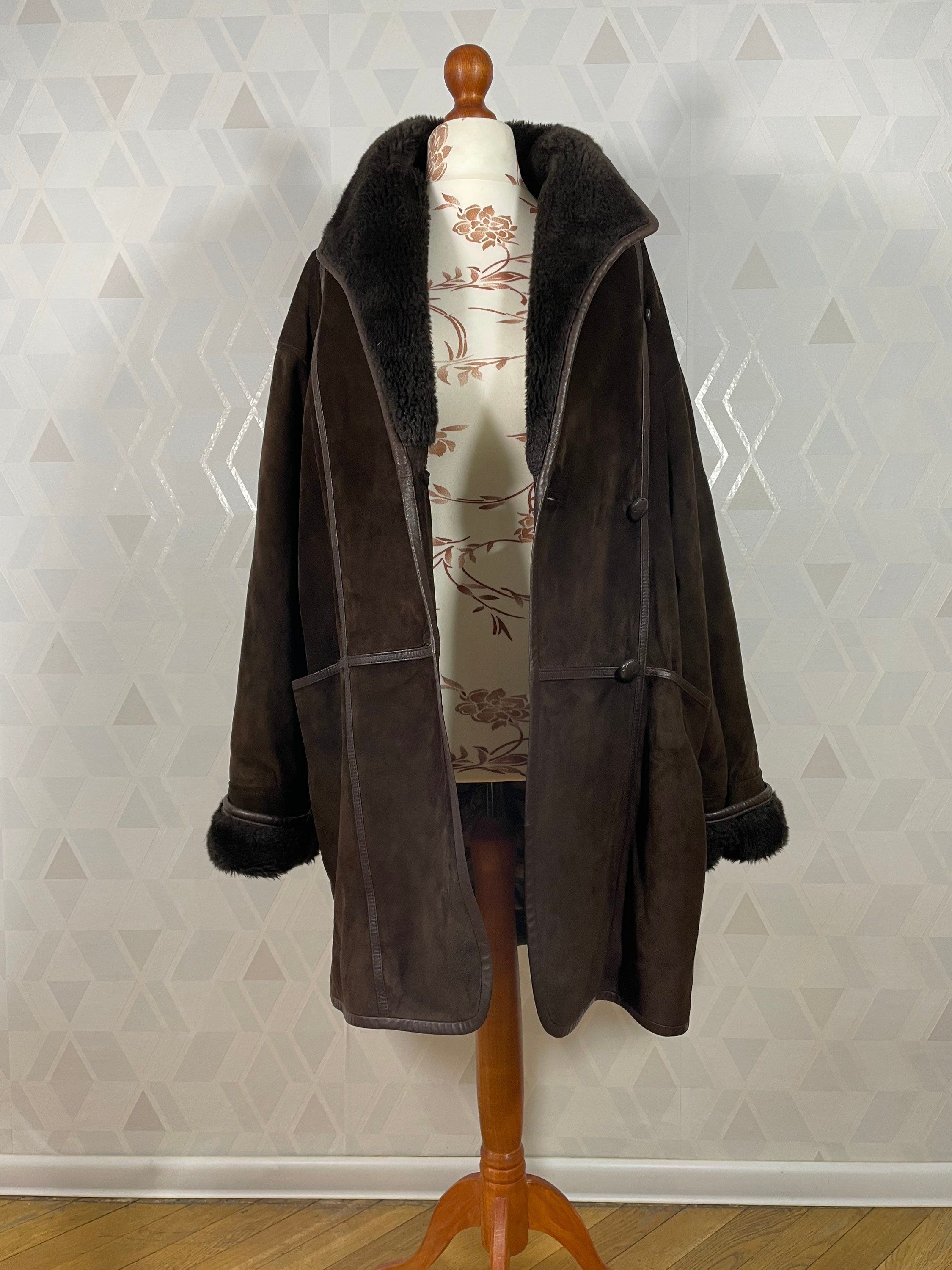 Vintage Made in Italy Pelucci Suede Oversized Italian Jacket