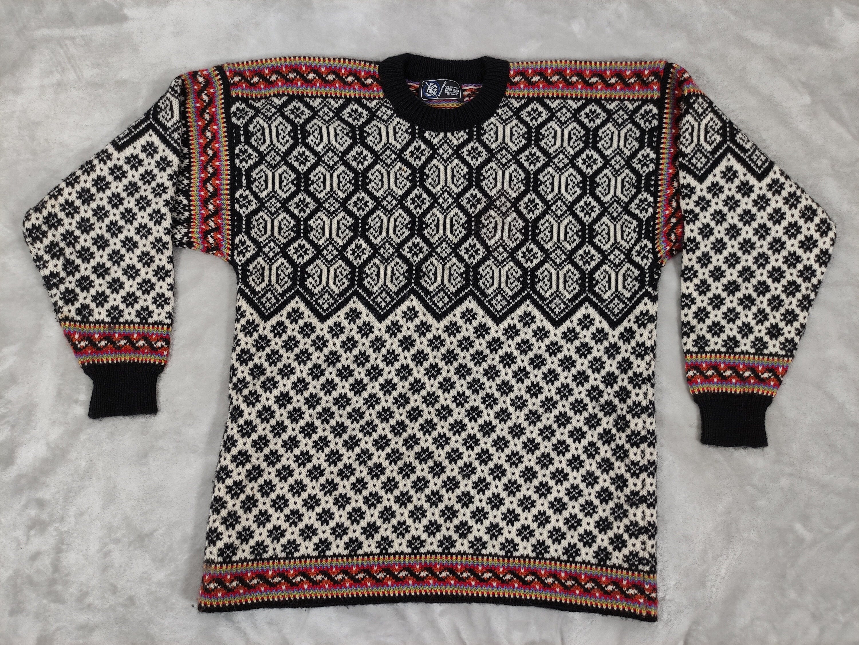 Scandinavian 2025 wool sweater