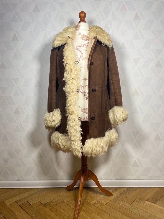 Iconic authentic vintage 60s 70s real lamb fur af… - image 3