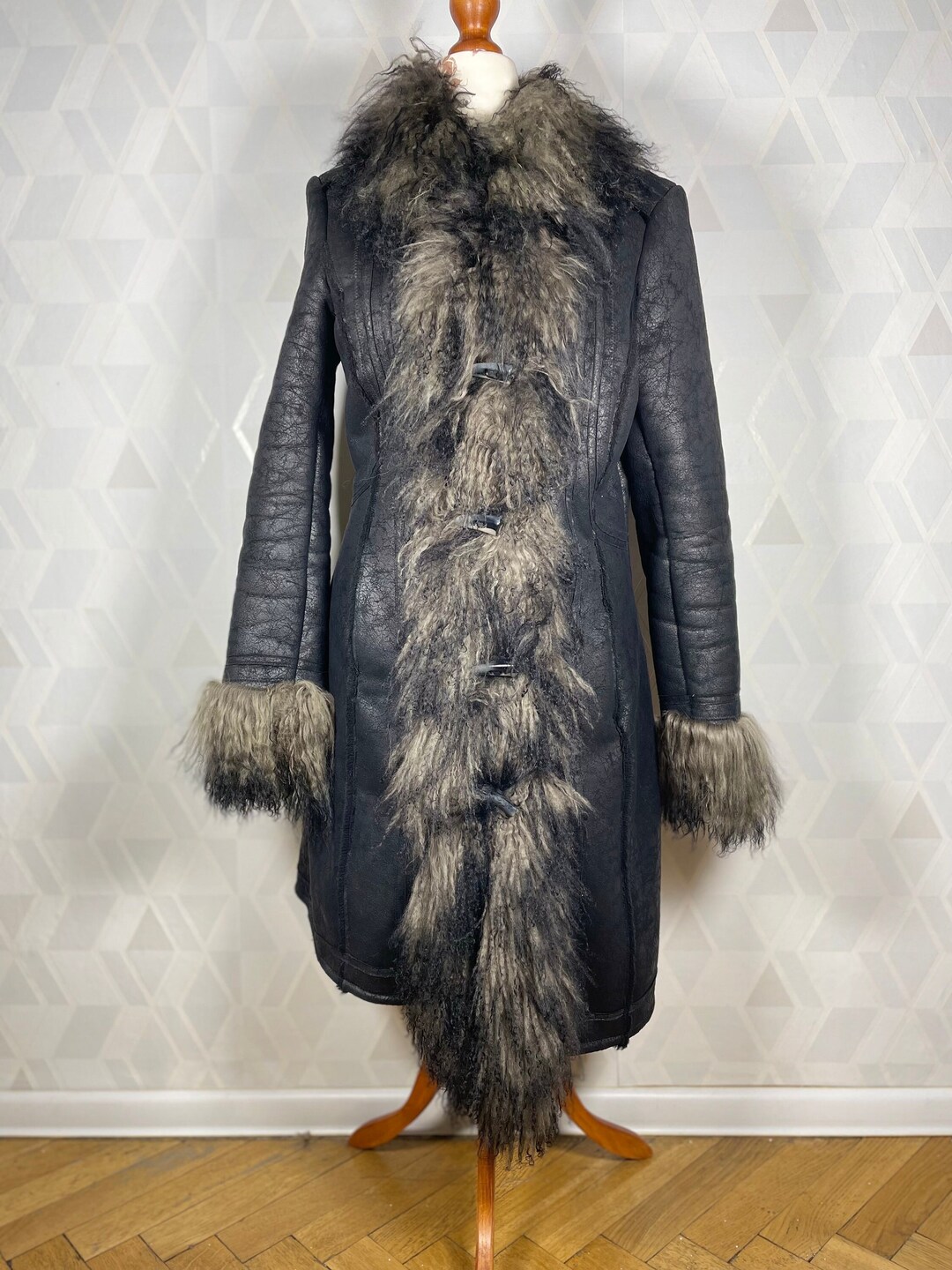 Incredibly Beautiful Penny Lane Wninter Coat Finished With Real