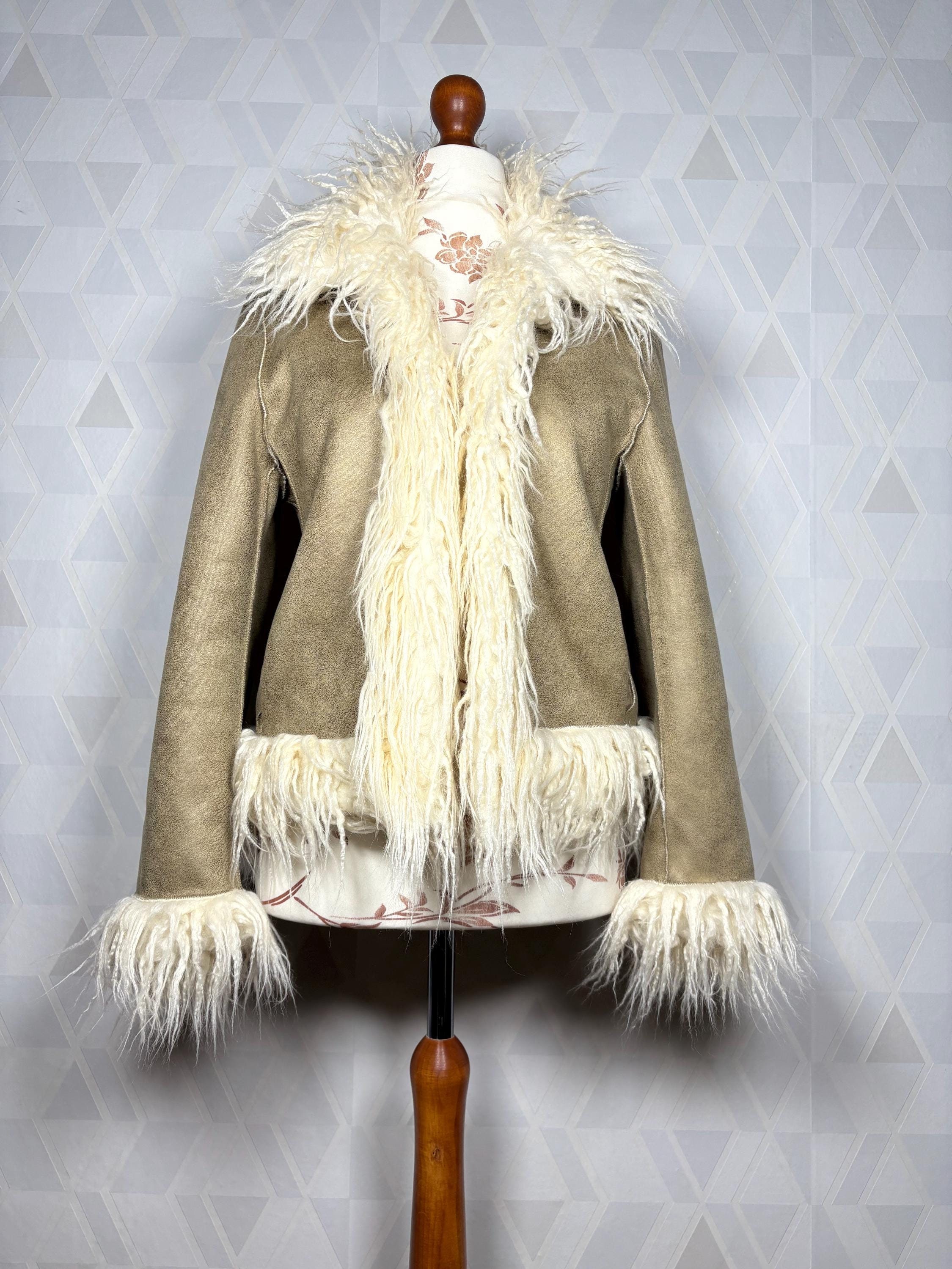 新品未使用◎fig London● pansy　coat Coat Long with Crystals | Philipp Plein