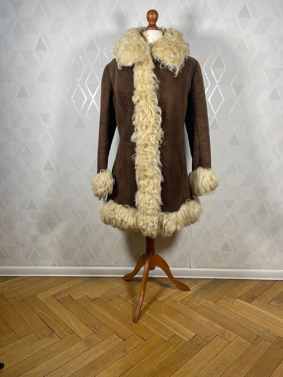 Iconic authentic vintage 60s 70s real lamb fur af… - image 1